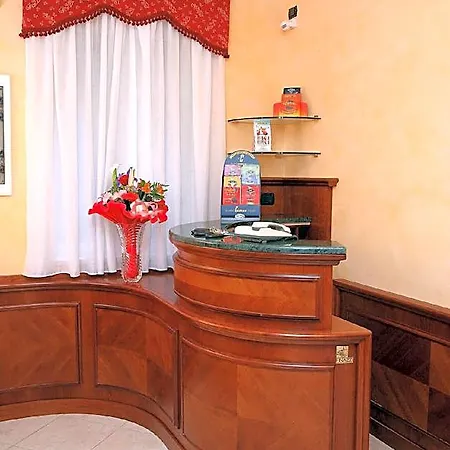 فندق Gust House Galaxy