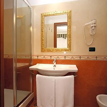 Gust House Galaxy Rome