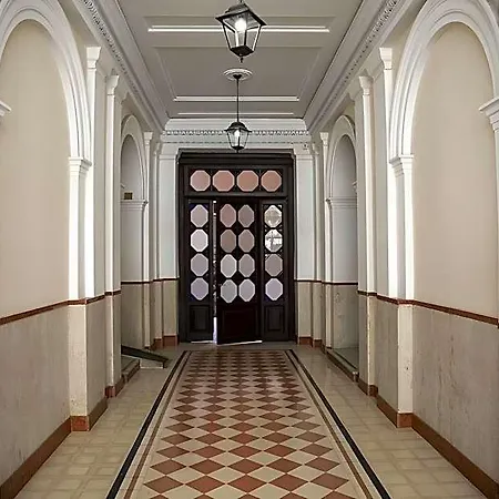 فندق Gust House Galaxy